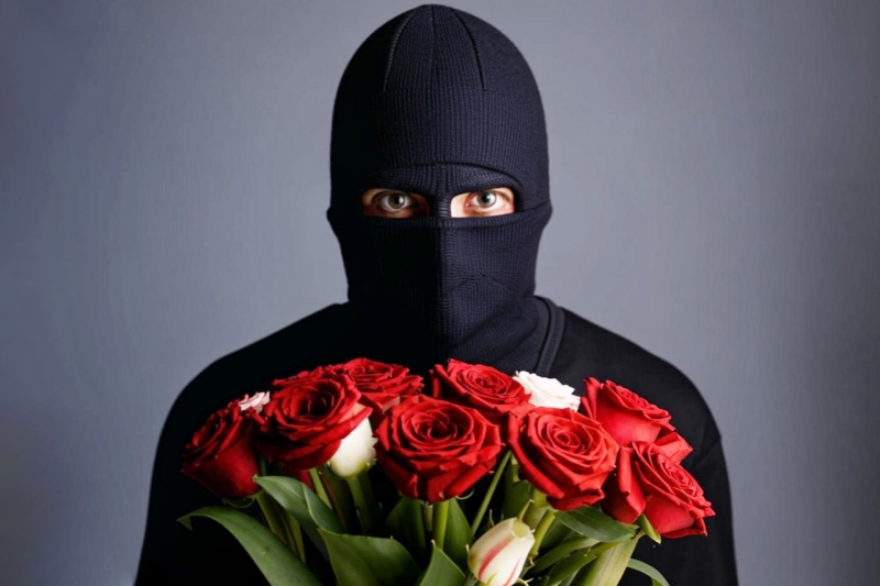 Как не нарваться на мошенников при онлайн-заказе цветов на 8 Марта