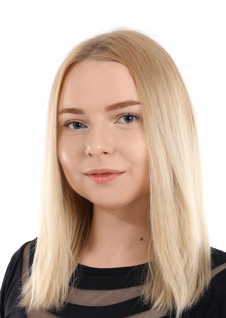 ЛОГИНОВА  Дарья Дмитриевна
