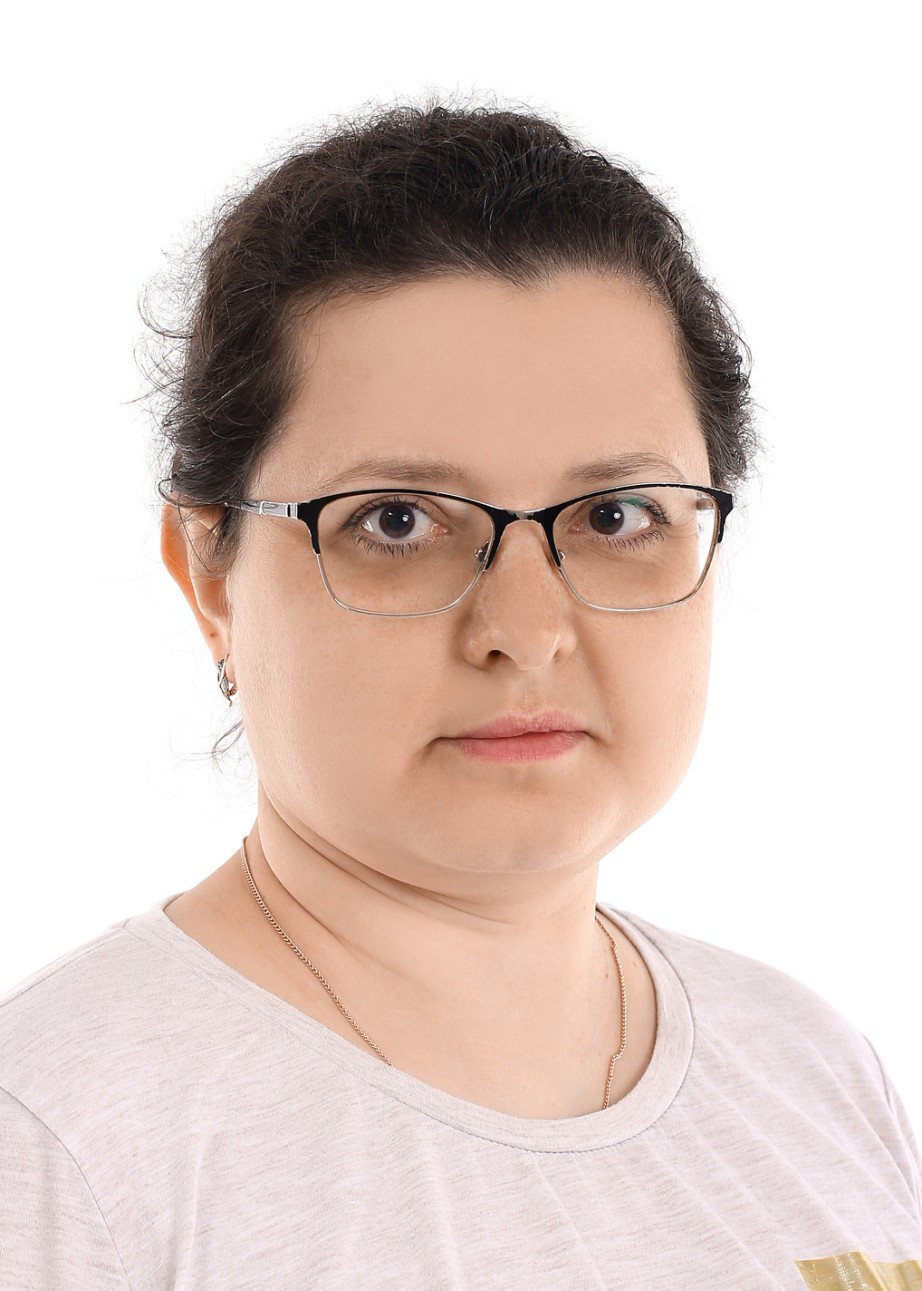 ПОДЕЛИНСКАЯ  Мария Владиславовна